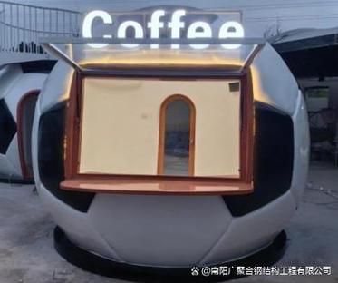 移动餐车工厂:城市流动美食的制造中枢如何运转?